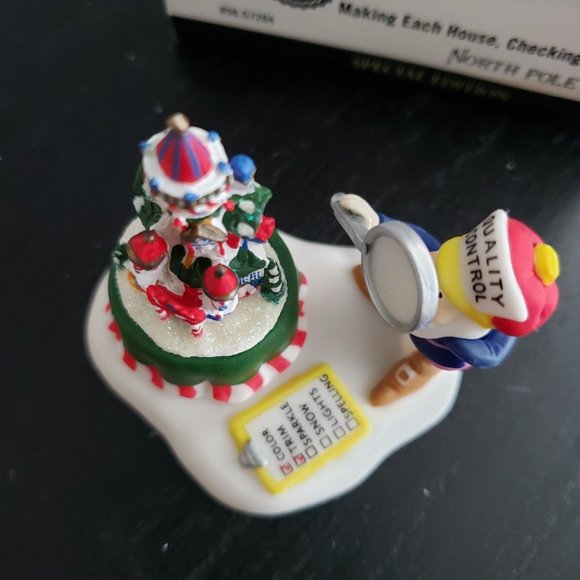 Dept 56 Making Each House, Checking It Twice - Picture 2 of 8